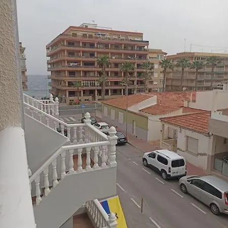 Apartamento Precioso Piso En Frente Del Mar Torrevieja Exterior foto